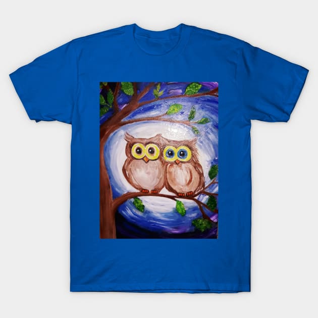 2 Owls in Tree T-Shirt by Oregon333